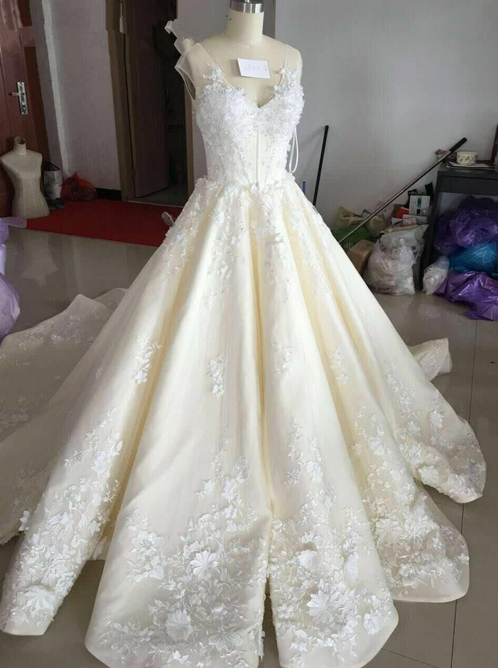 Charming Wedding Dress,Ball Gown Wedding Dress,V Neck Wedding Gown,Sexy Bridal Dresses,Lace Wedding Dress,Ivory Wedding Dresses