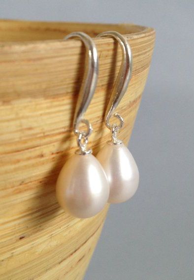 Pearl Earrings, Wedding Pearls Jewelry Earrings, Bridesmaid Large Pearl Earring,elegant Earrings