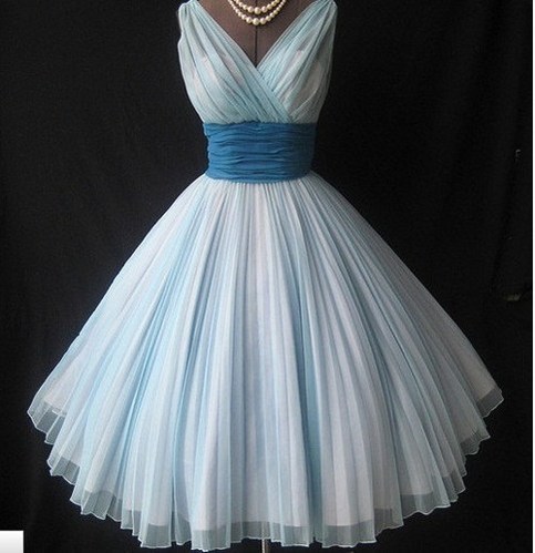 Off The Shoulder Light Blue Homecoming Dress,v Neck Ruffles Short Prom Gowns,custom Made Homecoming Gown,sweet 16 Dresses,ball Gown Prom Dresses