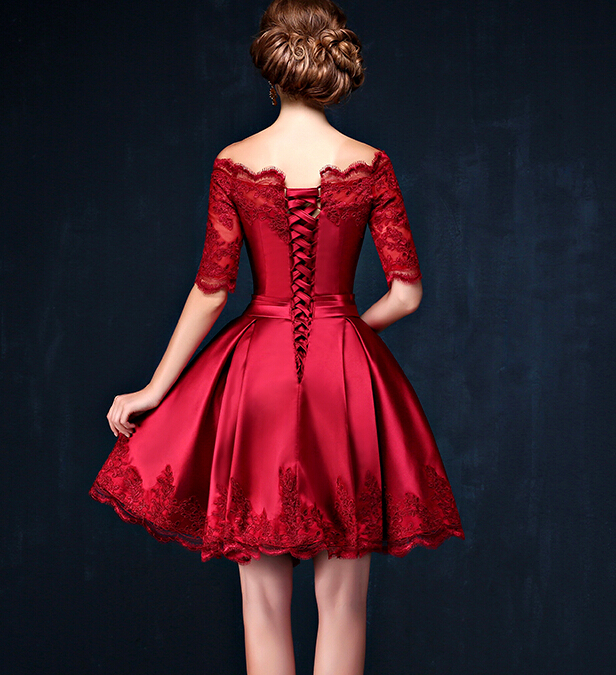 A-Line Round Neck Short Red Lace Homecoming Party Dress PD228