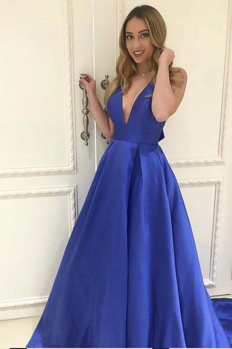 elegant prom dresses,2018 prom dress,long prom dresses,royal blue prom dresses,long prom dress with bow,satin prom dress