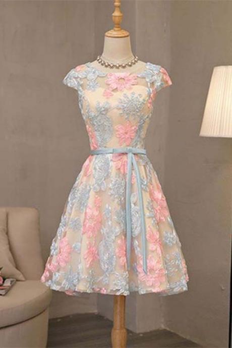 Lace Homecoming Dresses,round Neck Homecoming Dresses,short Prom Dress,cute Homecoming Dresses Ds458